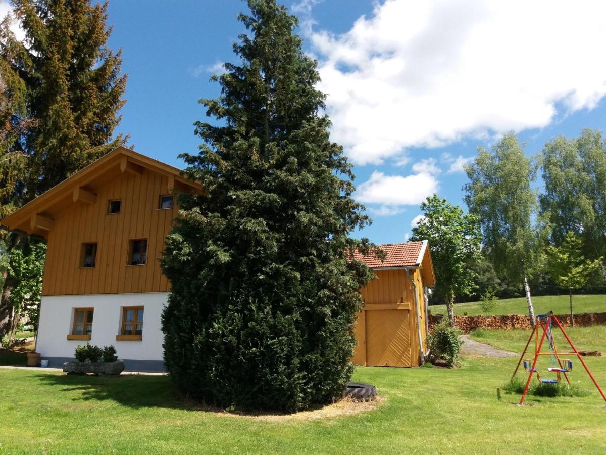Lovely Holiday Home In Viechtach Near The Forest Eksteriør billede