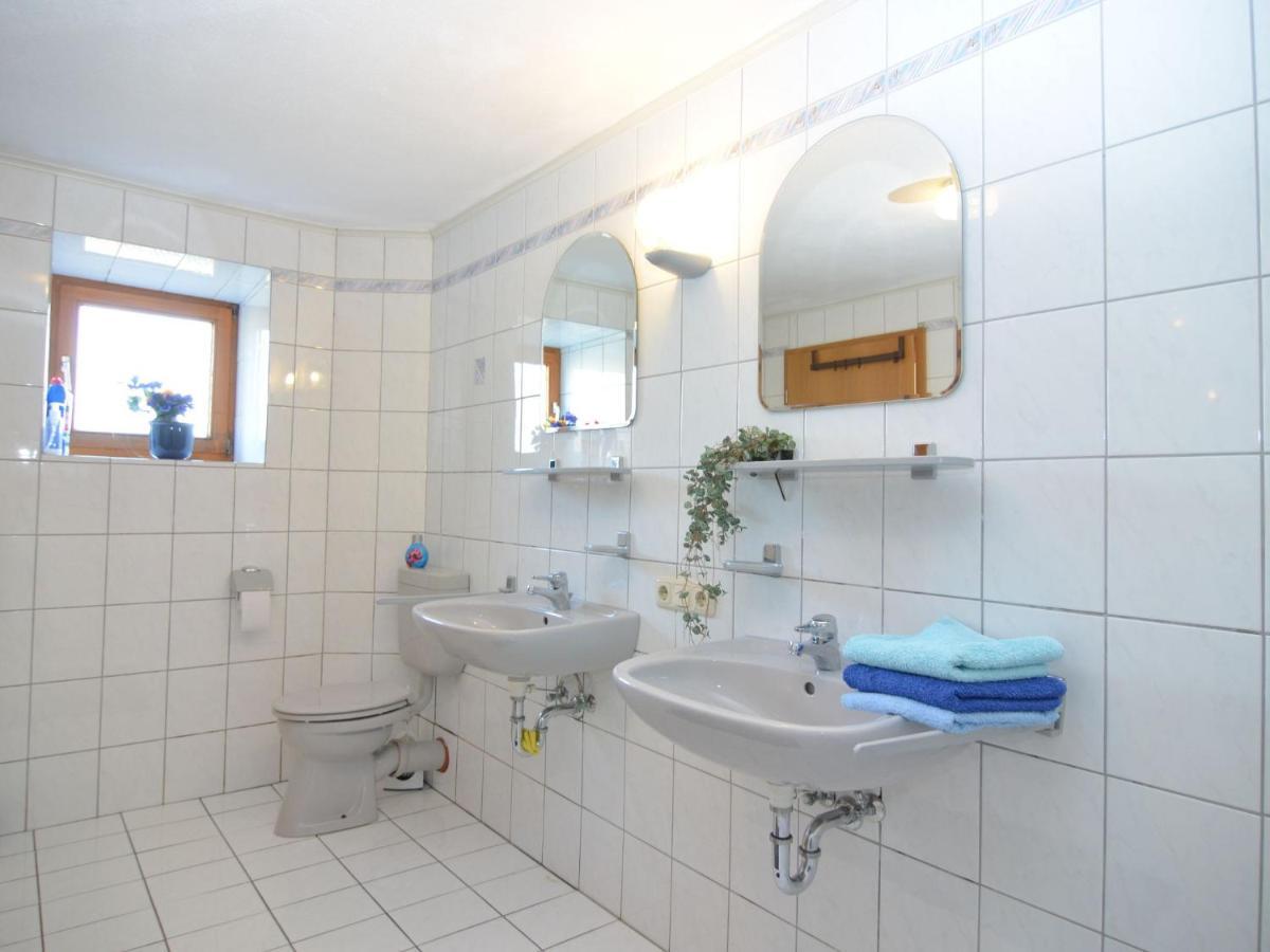 Lovely Holiday Home In Viechtach Near The Forest Eksteriør billede