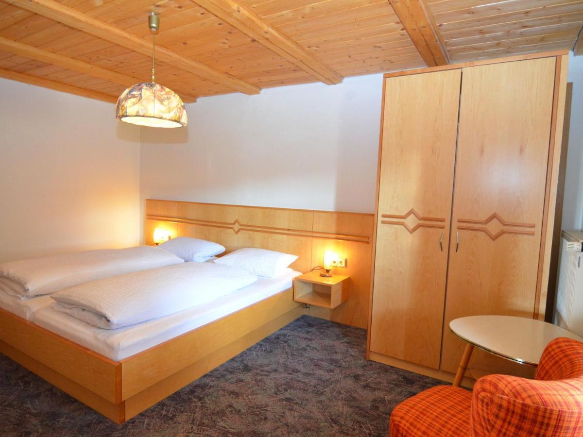 Lovely Holiday Home In Viechtach Near The Forest Eksteriør billede